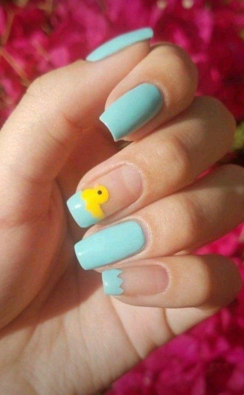 duck-nails-2024-the-secrets-of-transformative-nail-trends-generating-social-buzz