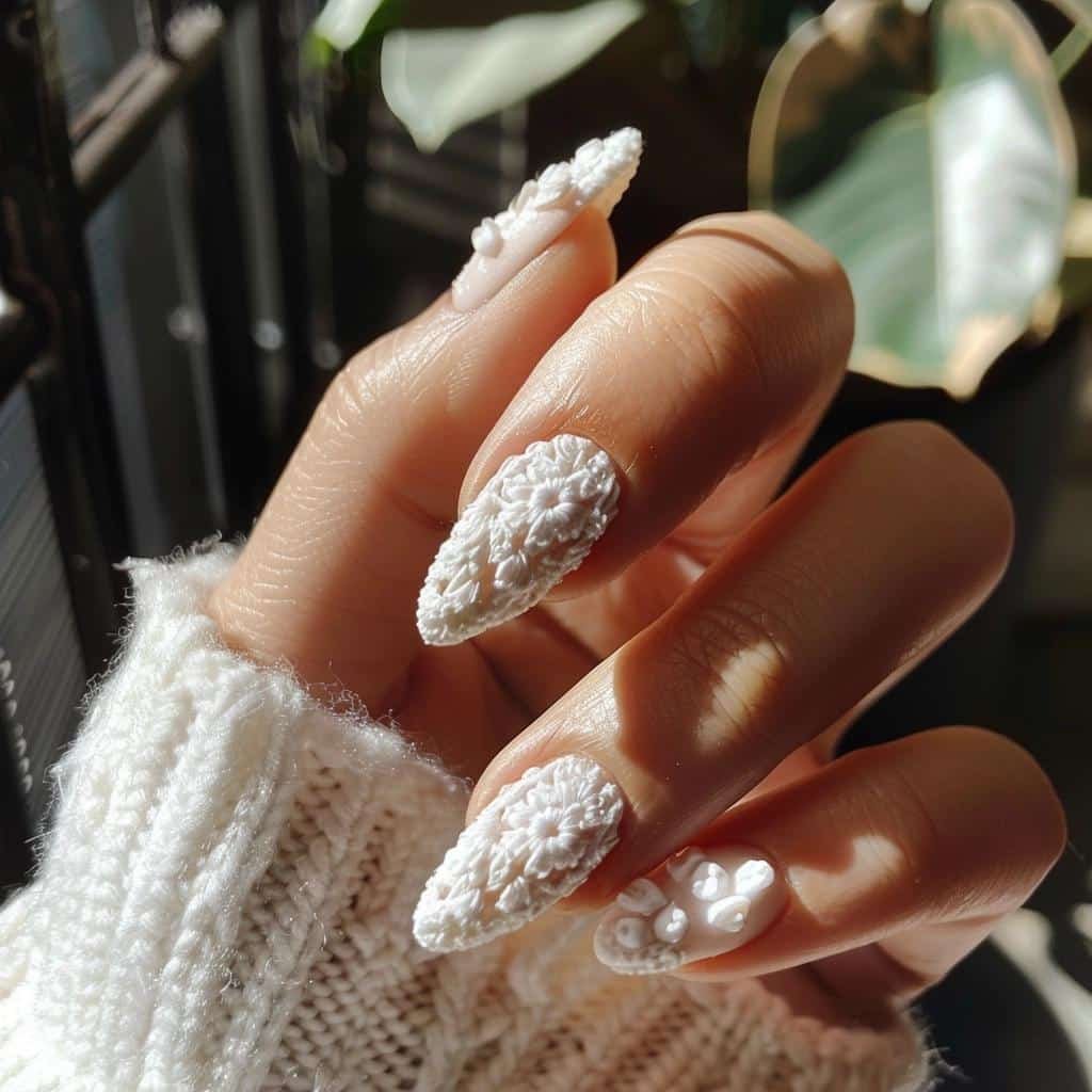 how-to-achieve-the-perfect-white-nail-design-at-home