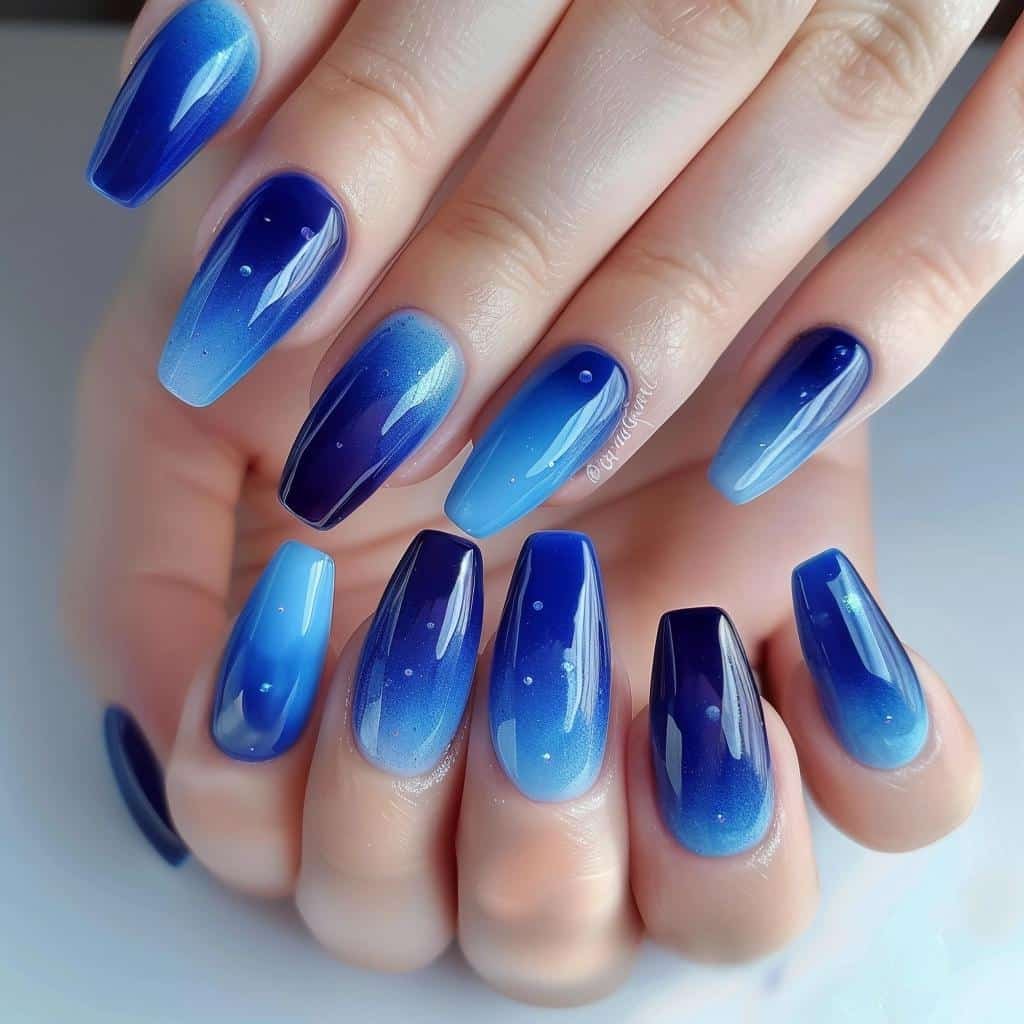 5 Gorgeous Blue Ombre Nails Designs to Try