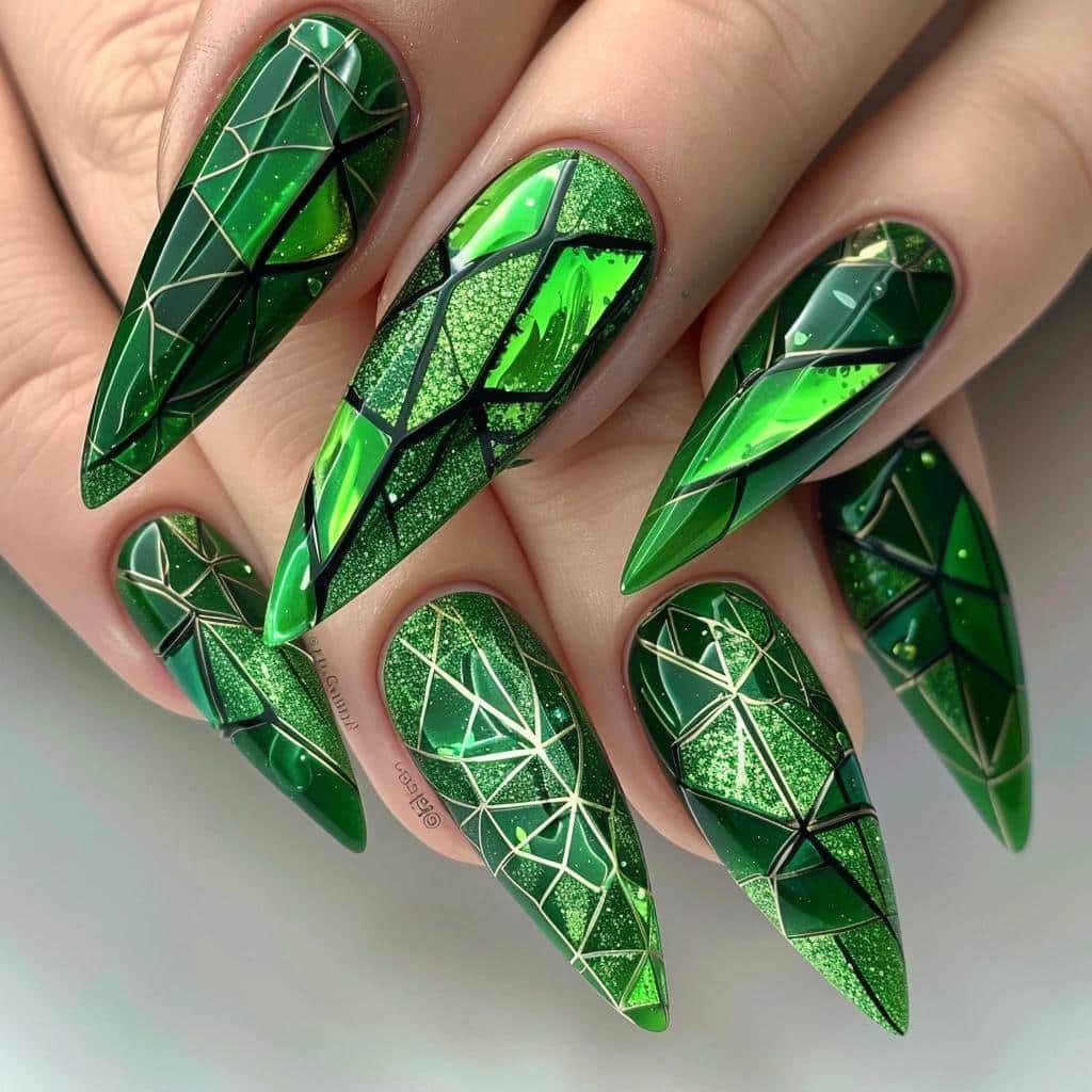 7-trendy-emerald-green-nails-for-2024