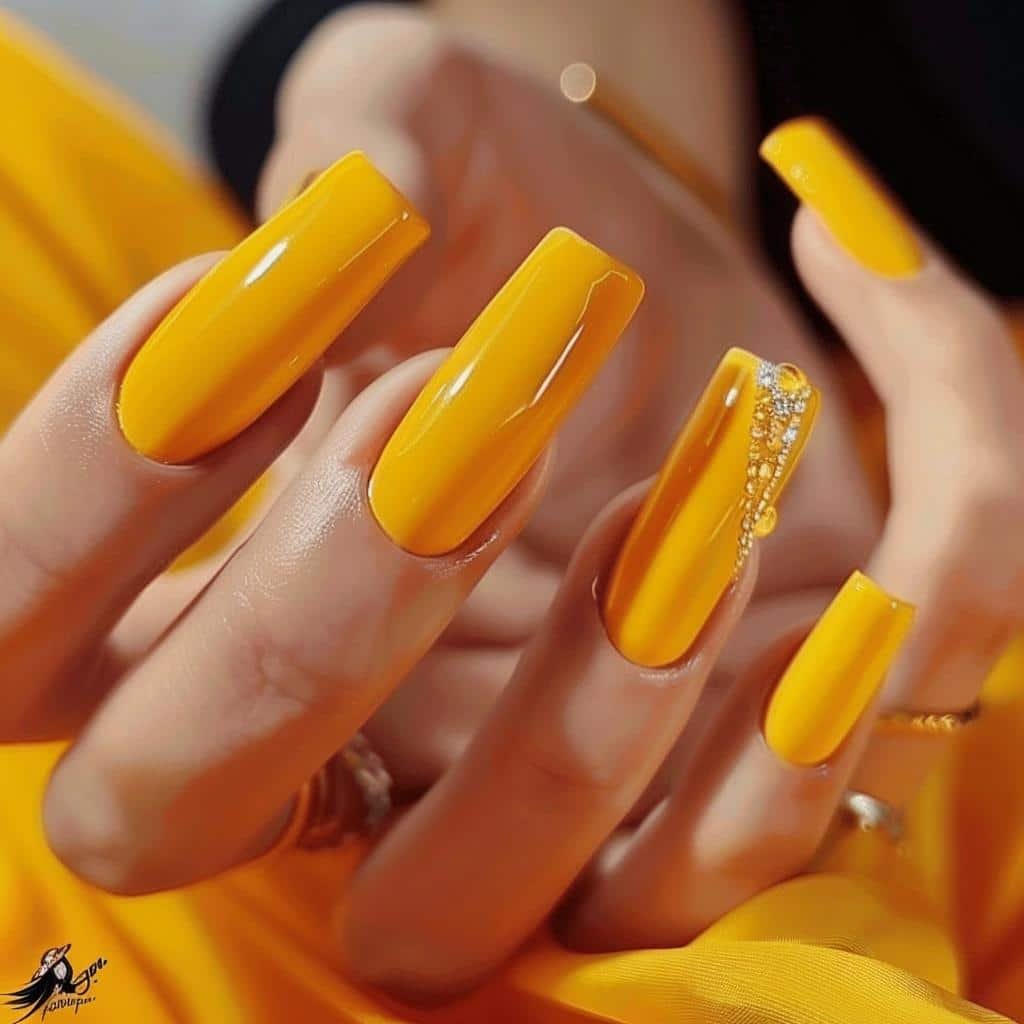 7-trendy-yellow-nail-ideas-for-2024