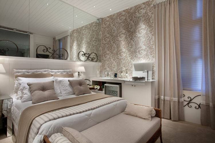 8. Indeed, it’s a way to change the look of your room without undergoing a renovation, avoiding significant costs and the mess that naturally follows.
