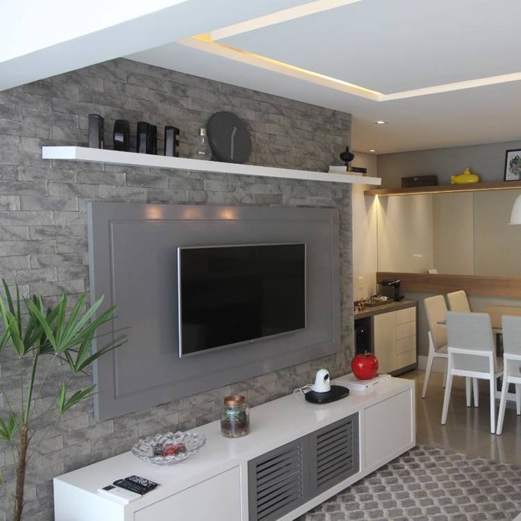 14. Here’s another 3D idea, simulating a brick wall, perfect for those seeking modern decor.