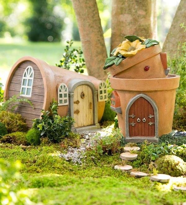 Use creativity to decorate the garden with originality, and in this regard, even the smallest elements make a difference when we analyze the decoration as a whole.