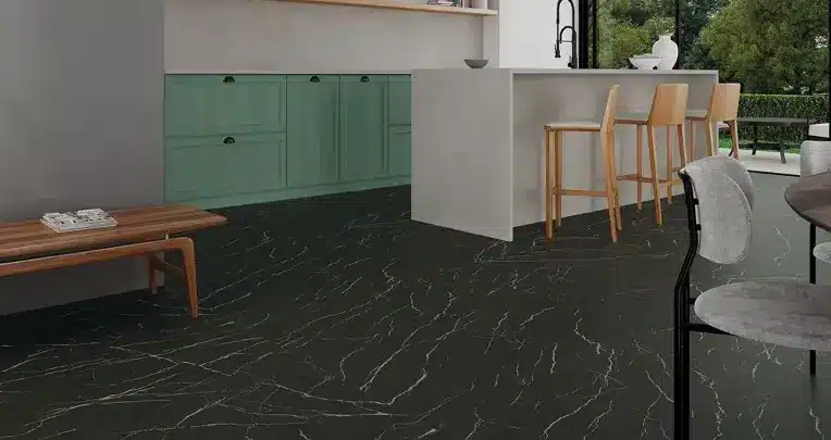 Cores de porcelanato: Soberano BK NAT oferece um contraste perfeito em qualquer espaço – Foto: Portinari