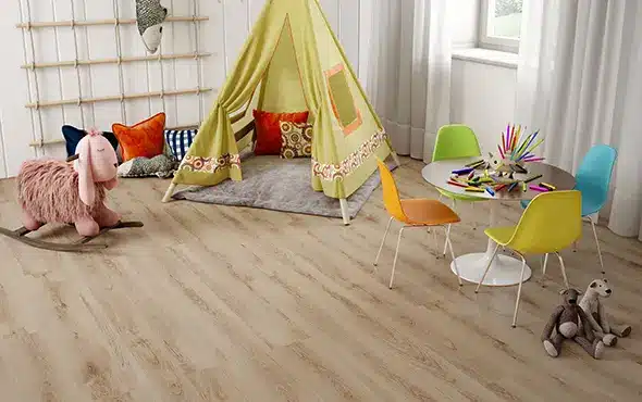 Vinyl flooring looks like laminate but is more resistant and easier to install – Photo: Durafloor