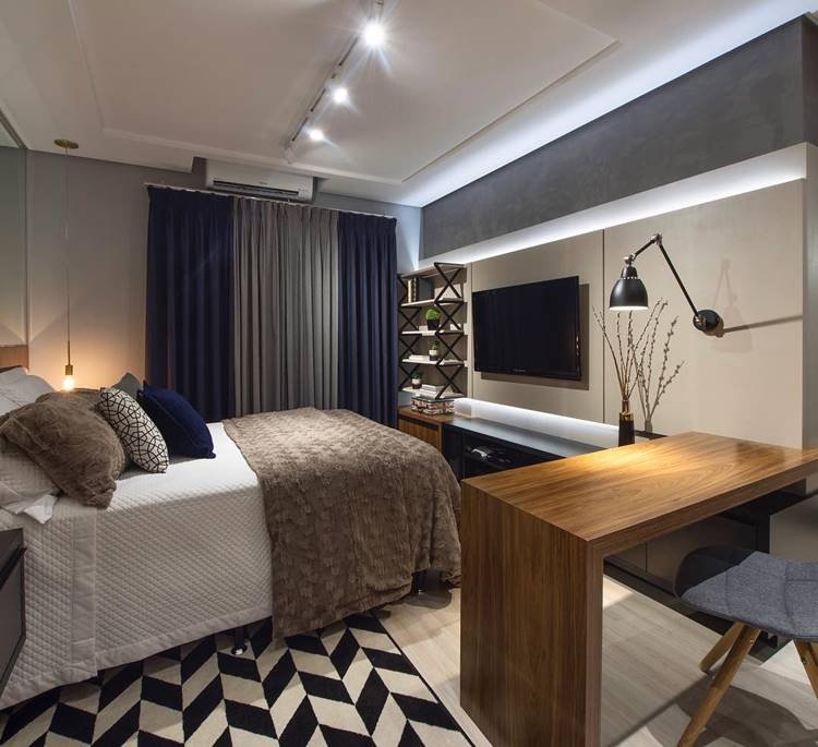 Wooden desk for a couple