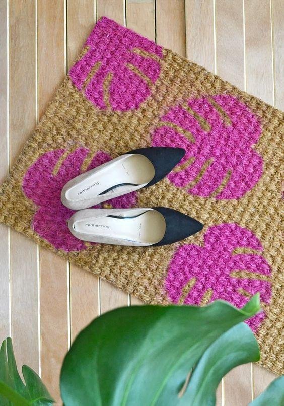 5-Personalized-Doormats-to-Welcome-Your-Guests02.jpg