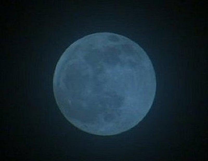 What-Is-A-Blue-Moon02.jpg