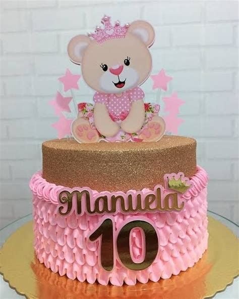 Teddy bears are good choices for both girls and boys, just adapt the decor tones and the cake topper as the kid prefers.