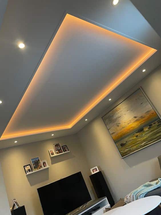 Full of elegance, this idea is widely used with the intention of better distributing light throughout the room.