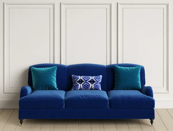 Boiserie with soft edges is perfect for fans of classical decor – Photo: Shutterstock.