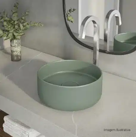 Round support basin 30 cm Sage highlights this bathroom – Photo: Deca