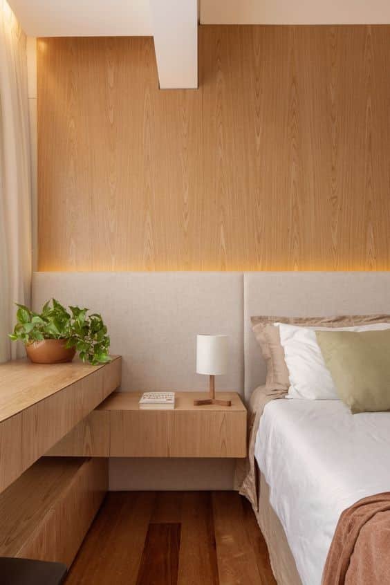 Since the desk tends to be shared by the couple in these cases, it