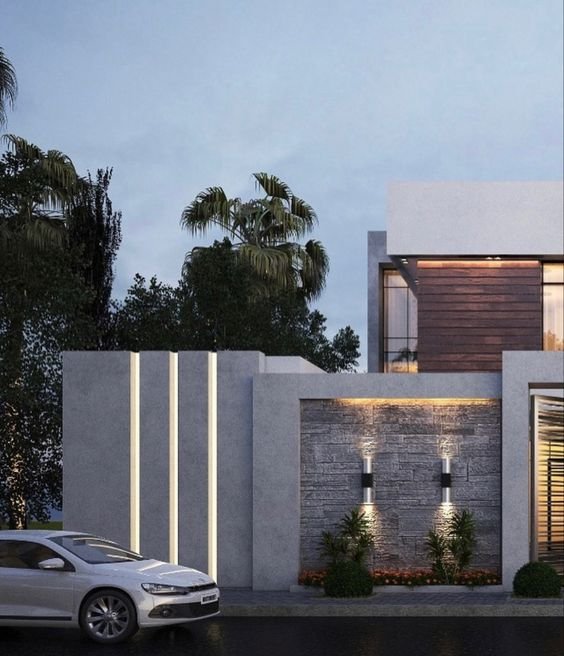 In taller houses, also consider that the facade will weigh even with the wall. With this in mind, you can analyze how to generate harmony and at the same time contrast between the parts.