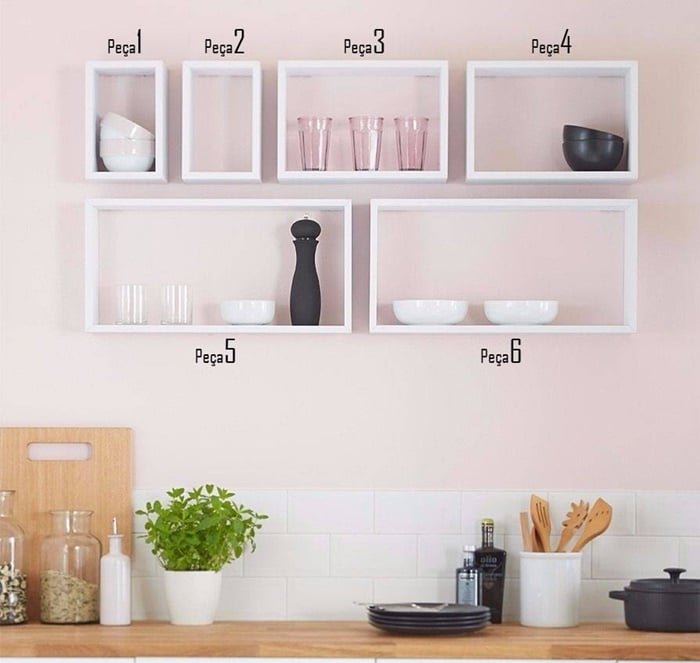 5. Rectangular MDF kitchen niches of different sizes are arranged in a meticulously organized and well-defined manner.