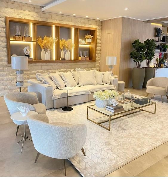 18. Simple long room decoration with a sofa and armchairs in the same style, making it easier to harmonize when decorating the space.