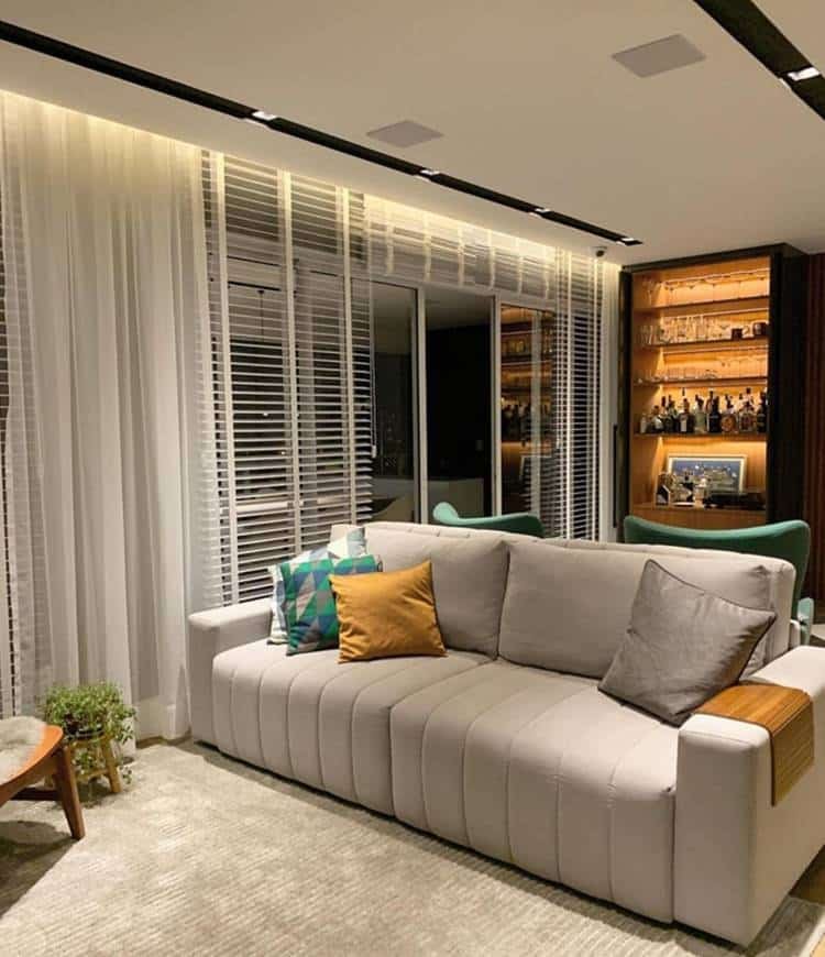 Of course, using lights in specific areas highlights them even more, requiring wise choices on where to position them in each room.