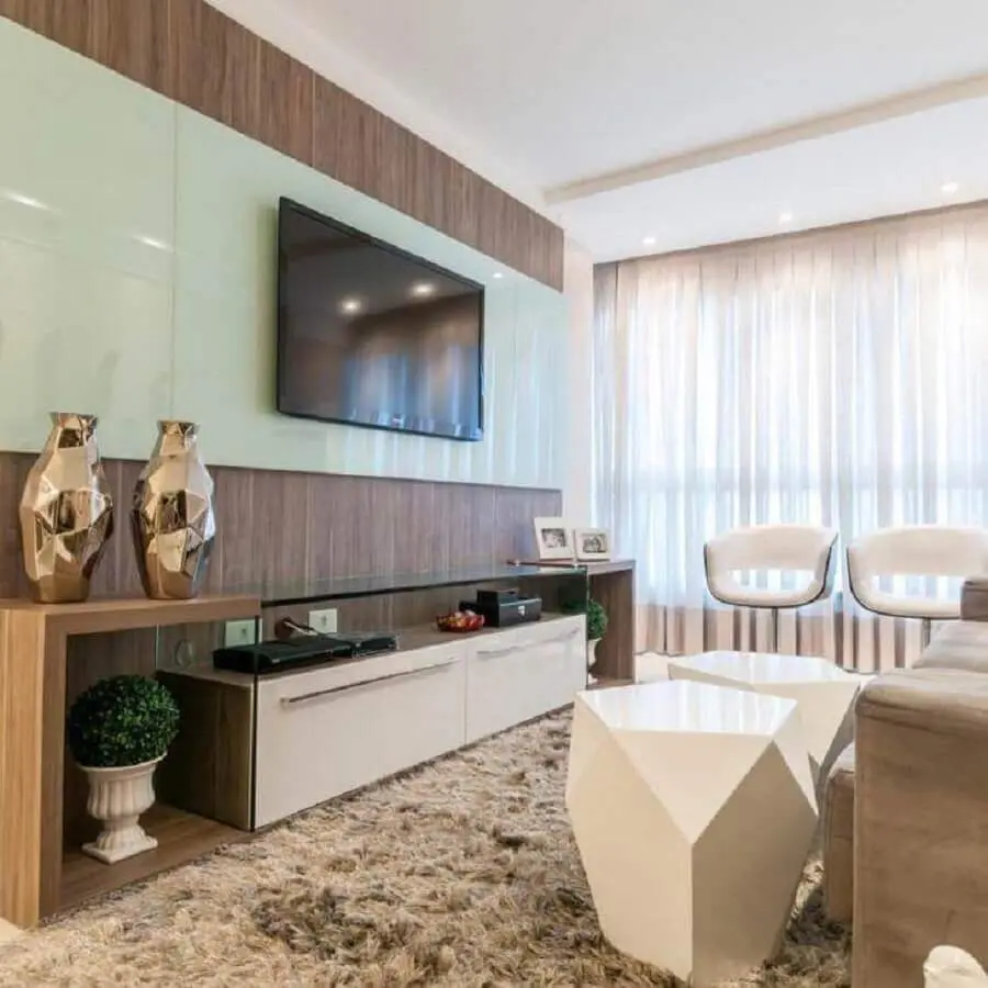 decoração moderna com painel para tv com rack