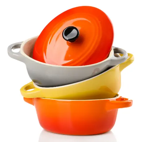 Ceramic pans require special care and can be more expensive than other types – Photo: Shutterstock